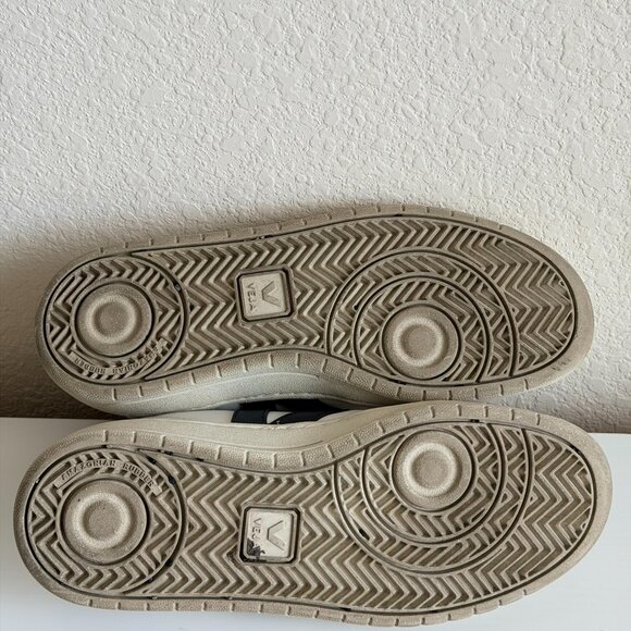 VEJA White Leather Sneakers V-10 Logo Lace Up Low Top Women's US 8 / EU 39 - Picture 7 of 8